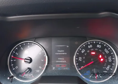 2019 Toyota Rav4 Le z USA, uszkodzony, nr VIN 2T3H1RFV8KW035181